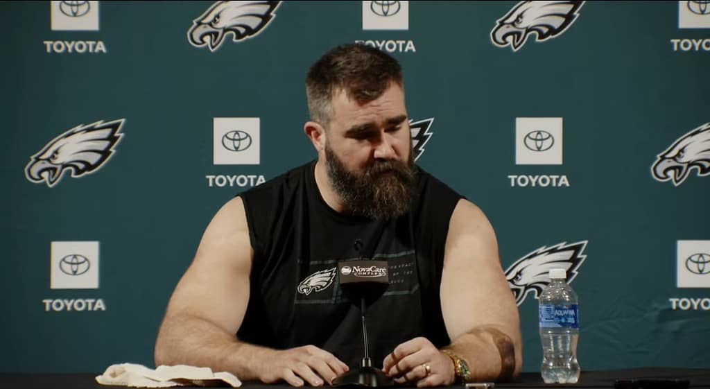 Jason Kelce announces retirement in emotional Press conference